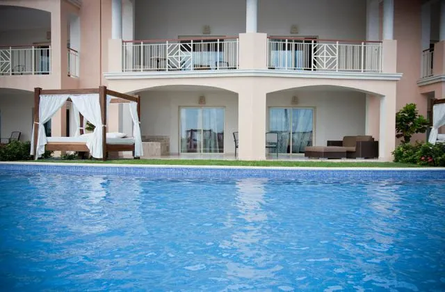 Majestic Elegance Punta Cana Suite piscina